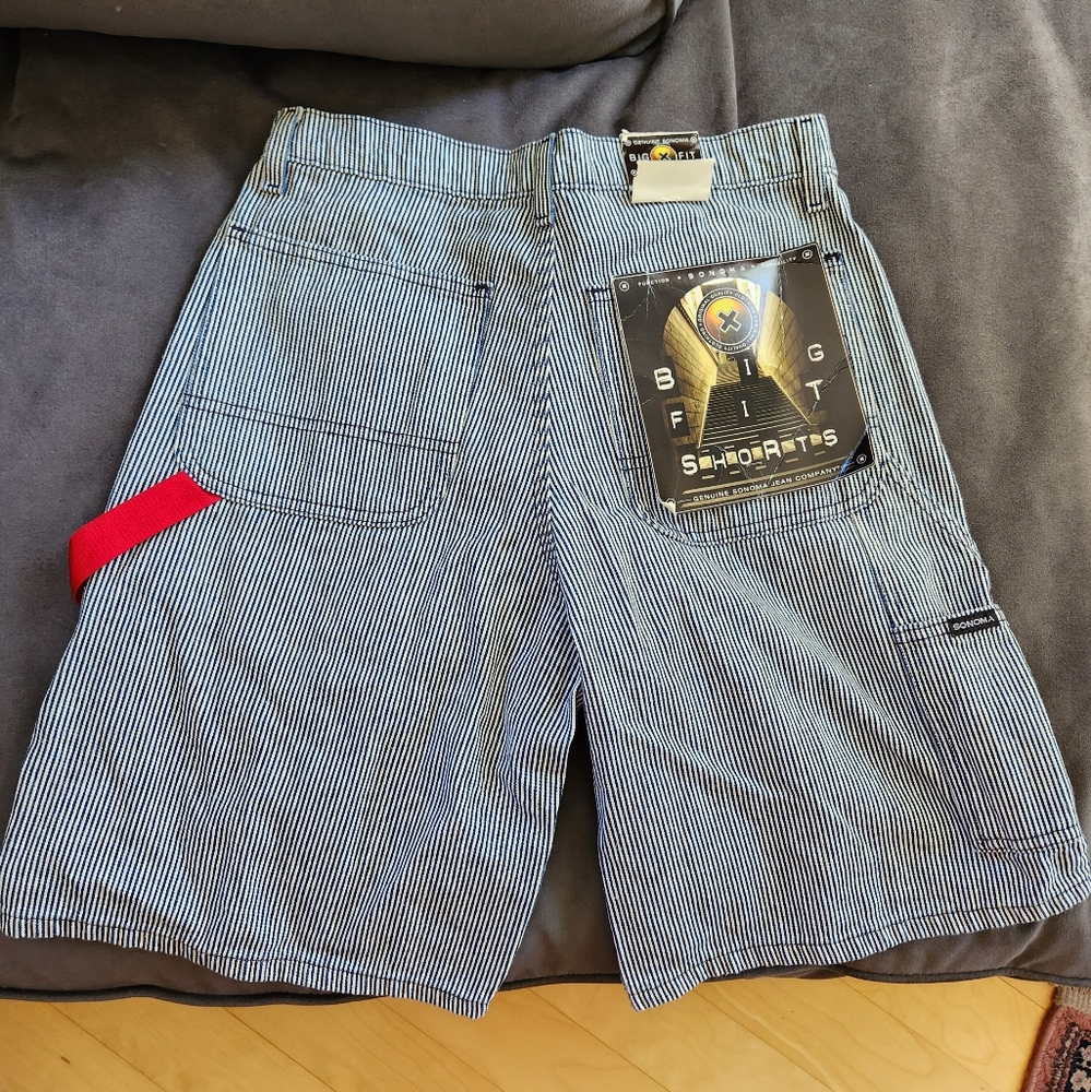 Vintage Sonoma Jean Company Big Fit Cargo Shorts; Pinstripe
